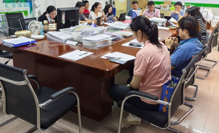 筑牢质量基石，护航企业发展——白云山pp电子造药发展2025年全国“质量月”活动